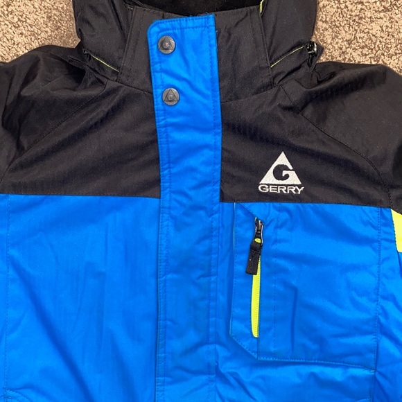 Boys Winter Jacket - Picture 8 of 11